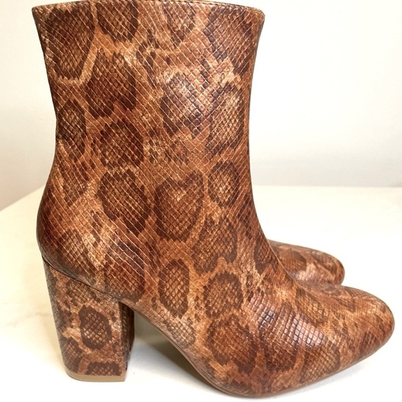 Coconuts by MATISSE Reptile Skin Print Ankle Boots - Picture 1 of 13